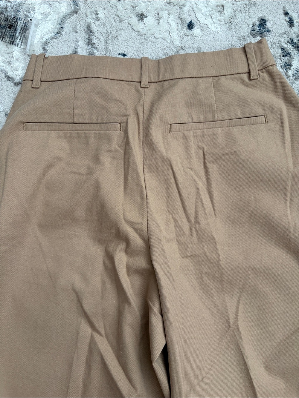 UNIQLO Wide-Leg Chinos in Light Brown Tan - Picture 6 of 6
